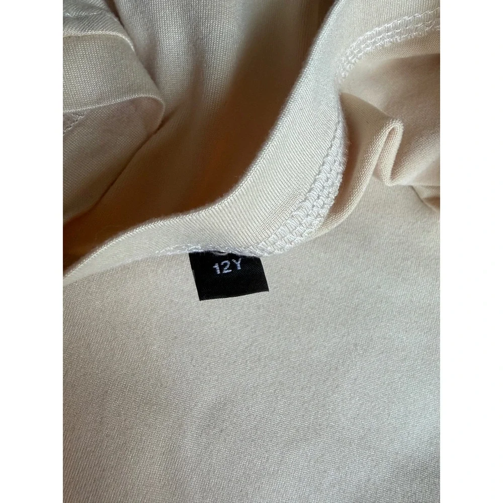 SHEIN cream short
